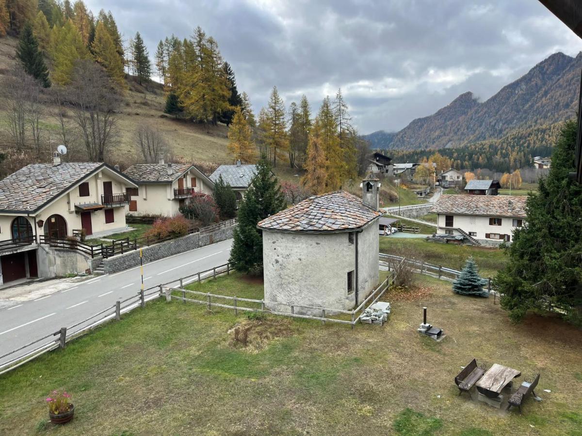 La Rondine - Appartamento Panoramico 6 Posti Letto In Villetta Шамполюк Екстер'єр фото